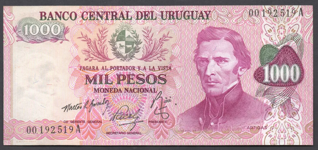 Lot 20 — Uruguay 1,000 Pesos Banknote